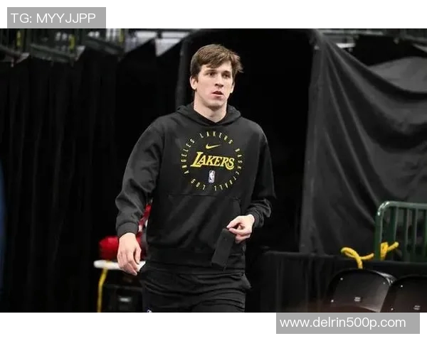 里夫斯迎巅峰开局!创湖人队史纪录冲击全明星 要价4000万年薪真不贵? 里夫斯迎巅峰开局!创湖人队史纪录冲击全明星 要价4000万年薪真不贵?